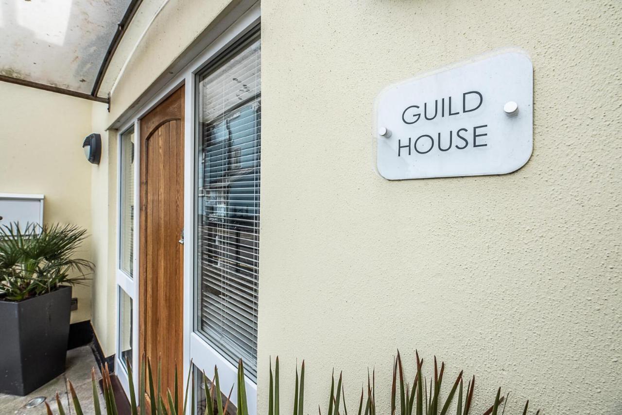 فيلا Guild House, أُلدبيرا المظهر الخارجي الصورة